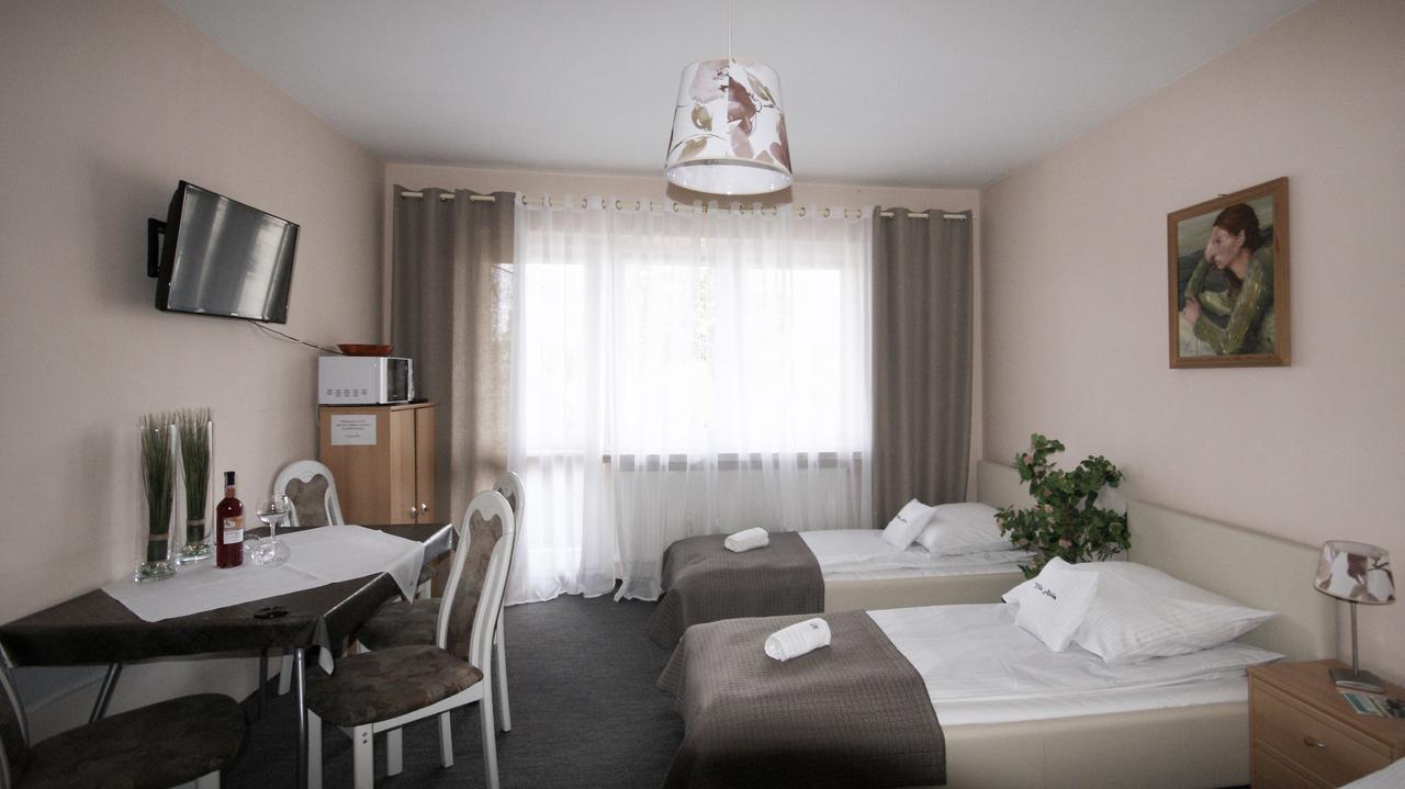 Villa Alris Bialystok Bagian luar foto